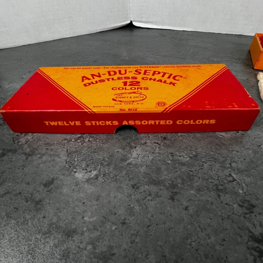 Vintage Binney‎ & Smith An-Du-Septic Dustless Chalk 12 Colors No 6112 USA Made